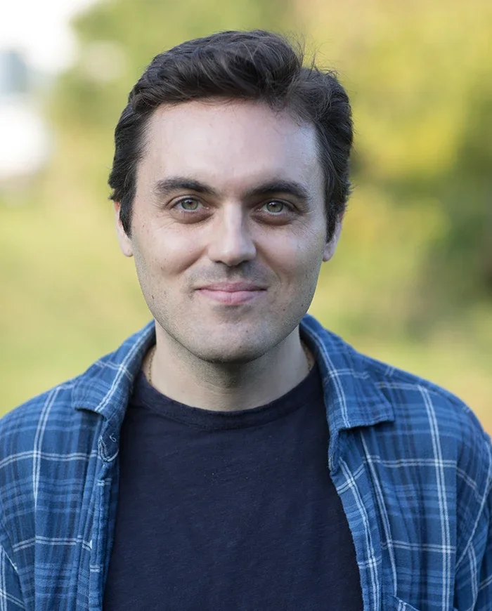 Travis Carrier